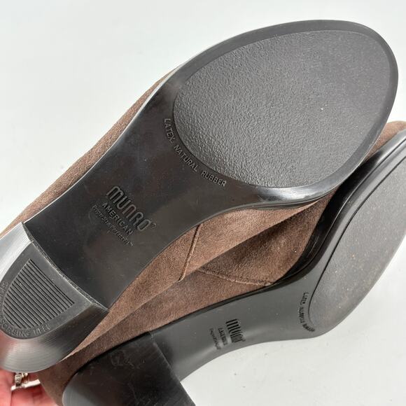 Munro Robyn Ankle Boots 7.5 7.5W Wide Brown NWOT Suede Ankle Bootie Comfort Heel - Picture 8 of 9